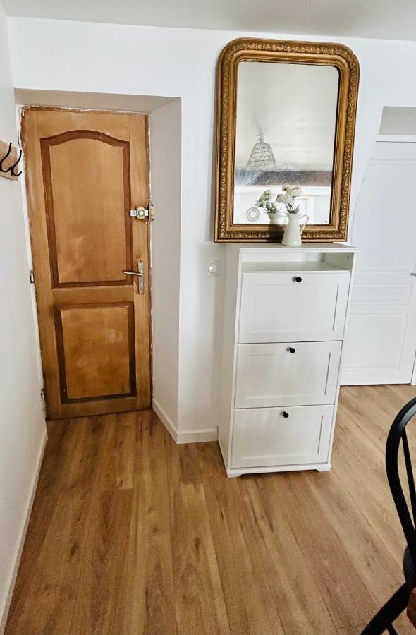 Appartement Cottage Au Coeur De Nemours Dış mekan fotoğraf