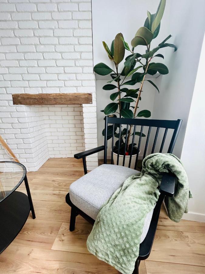 Appartement Cottage Au Coeur De Nemours Dış mekan fotoğraf